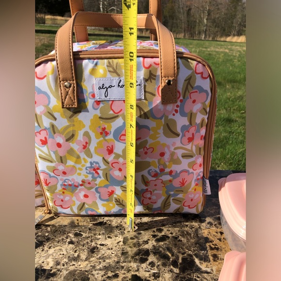 Alja Horvat-Fit & Fresh Floral Lunch Bag with 2 plastic containers - Picture 3 of 5